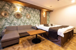 Hotels in Mie District
